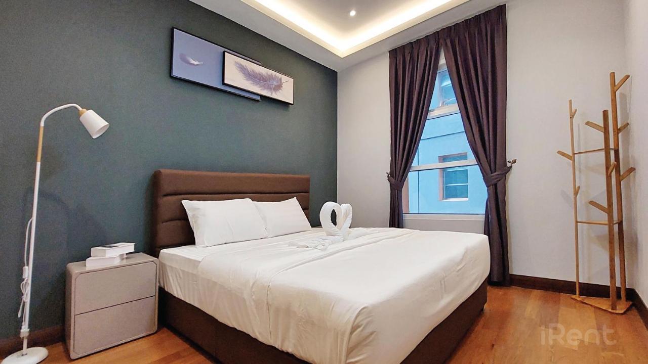 Private Room At Sky Suites Klcc By Irent365 Kuala Lumpur Exterior photo