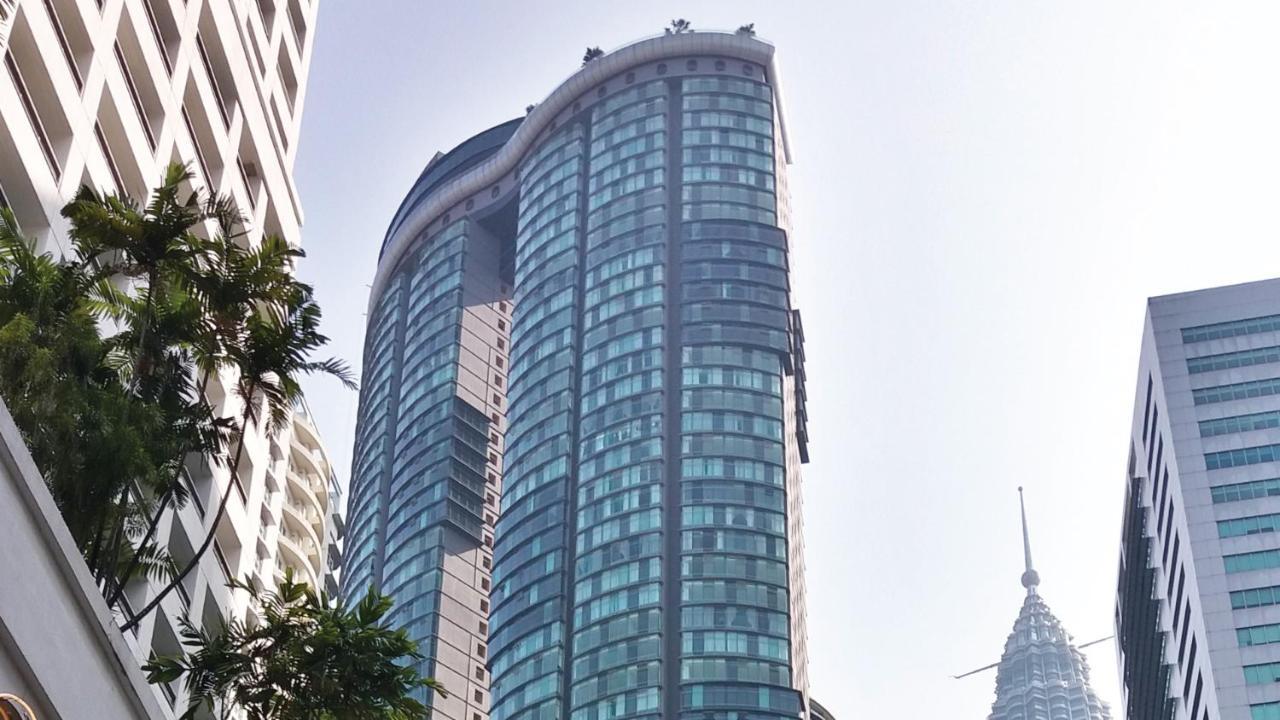 Private Room At Sky Suites Klcc By Irent365 Kuala Lumpur Exterior photo